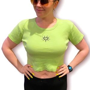 Delia’s cropped top! New never worn and looks so darn cute .)